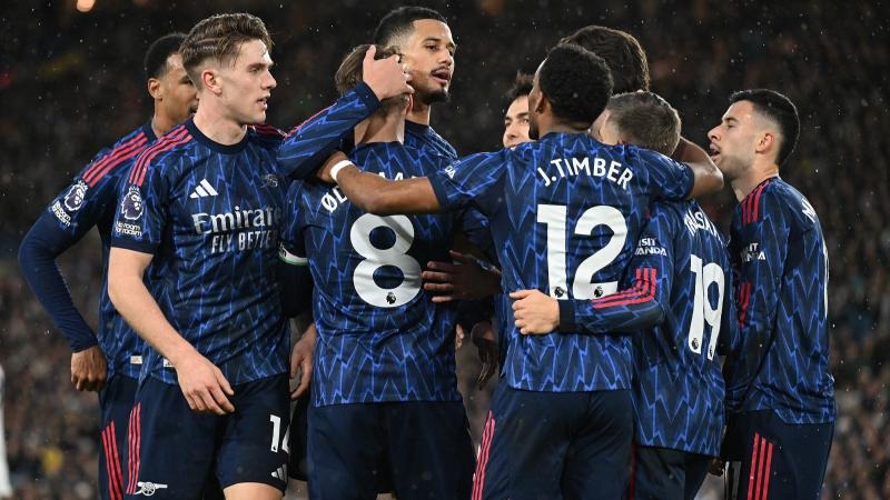 字母哥空砍31+11戈登23+6 雄鹿不敌残阵掘金