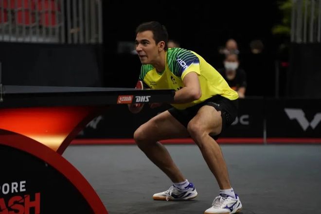 更是整个球 更是整个球